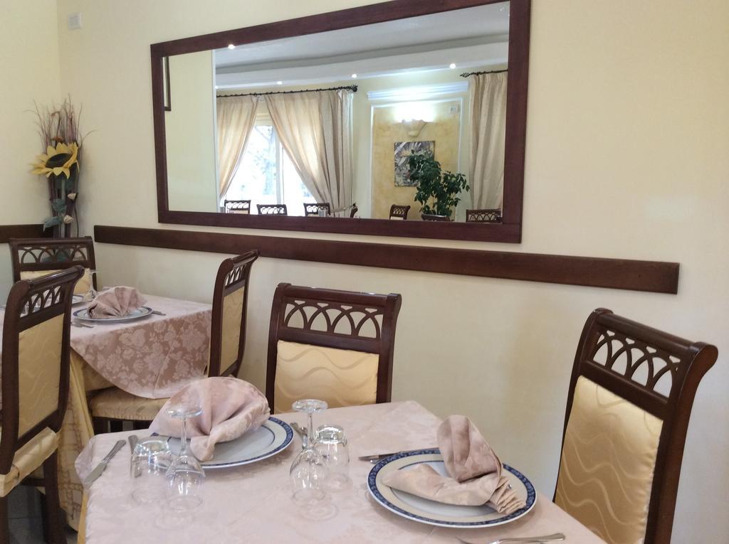 Cridda Hotel & Restaurant غيزيريا المظهر الخارجي الصورة