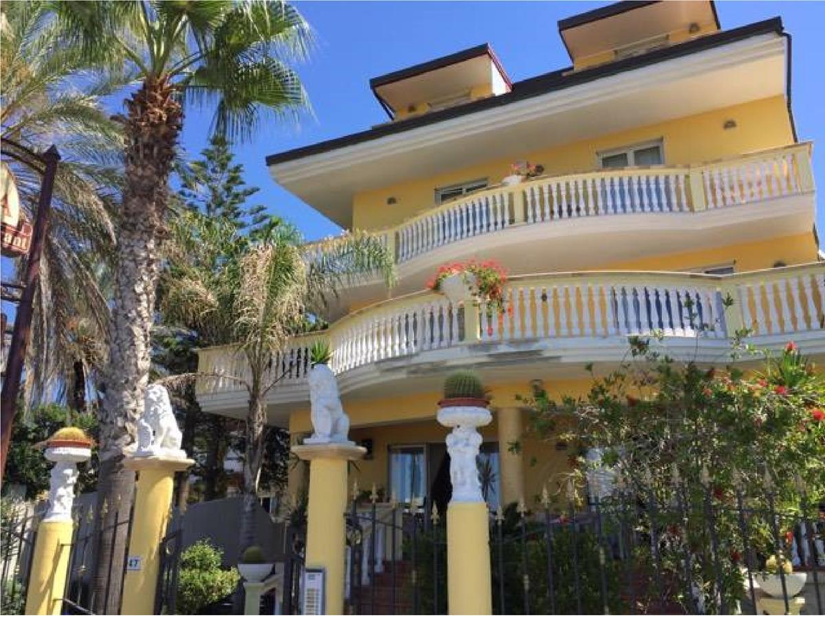 Cridda Hotel & Restaurant غيزيريا المظهر الخارجي الصورة